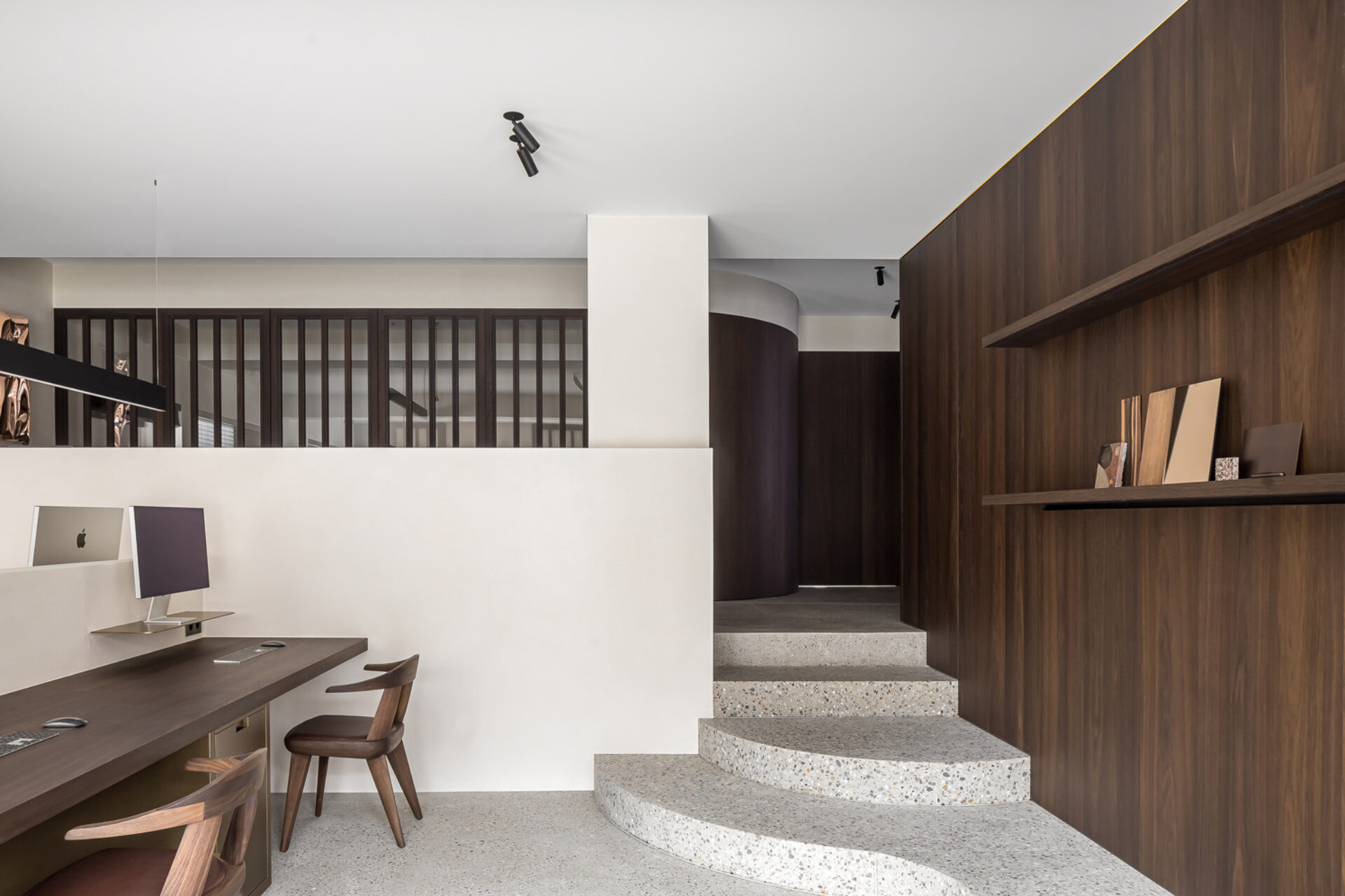 Promanys office loofstraat cafeine 25